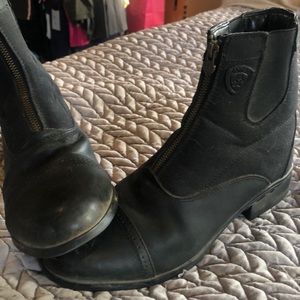 Ariat size 10 black paddock boots